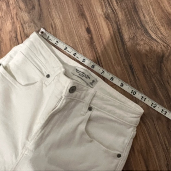 Abercrombie & Fitch Curve Love High Rise Super Skinny Ankle Jean - Picture 9 of 14